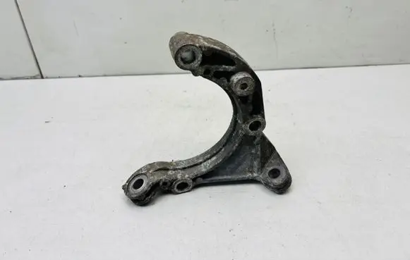 Audi TT TTS Mk2 Gearbox mounting bracket 02M409905