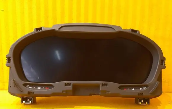 Audi Q2 - Screen/display/small screen 81A920799A