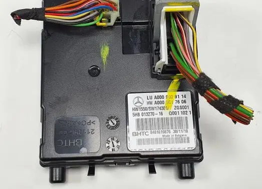 Mercedes-Benz C W205 Air conditioner control unit module A0009009114