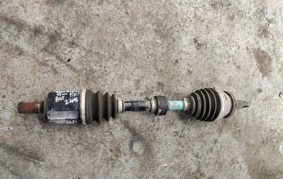 Hyundai Santa Fe Front driveshaft 495002W000