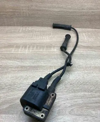 Renault Clio III High voltage ignition coil H7700100589 7700100589D