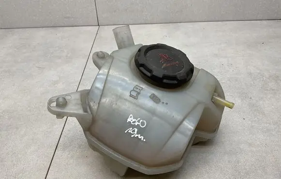 Volkswagen Polo VI Coolant expansion tank/reservoir 2Q0121407C
