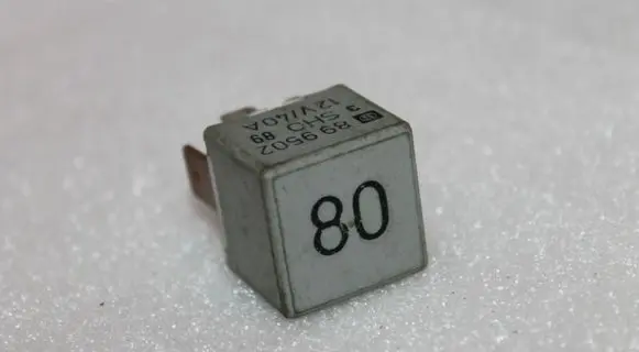 Audi A4 S4 B5 8D Other relay 191906383