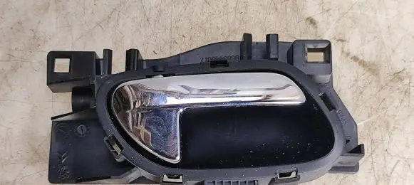 Peugeot 5008 Front door interior handle 1904002