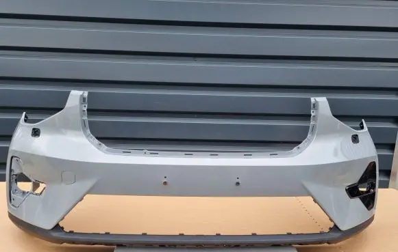 Volvo XC40 Front bumper 31690933