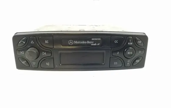 Mercedes-Benz CLC CL203 Radio/CD/DVD/GPS head unit A2038201686
