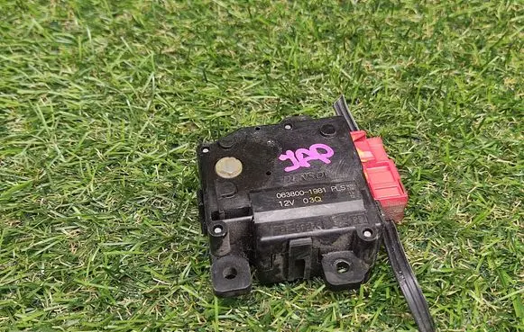Lexus GS 250 350 300H 450H Air flap motor/actuator 0638001981
