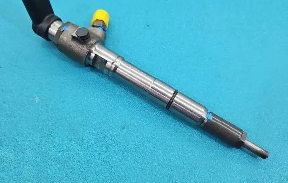Volkswagen Golf VI Fuel injector 03L130277B IMPRK1582647