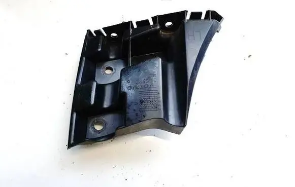 Volvo V40 Front bumper mounting bracket 31425110