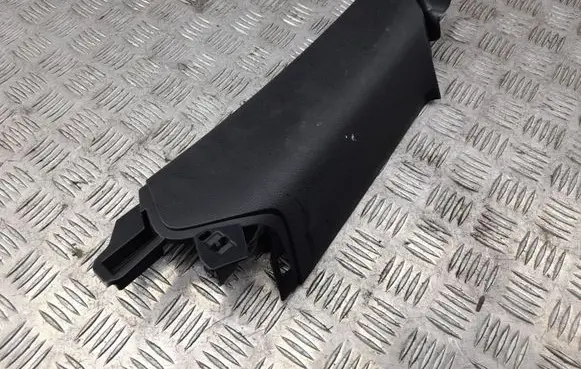 Porsche Macan (95B) (C) pillar trim 95B867288