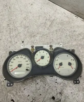 Speedometer (instrument cluster)