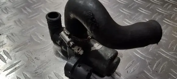 BMW 3 E36 Coolant heater control valve 1147412052