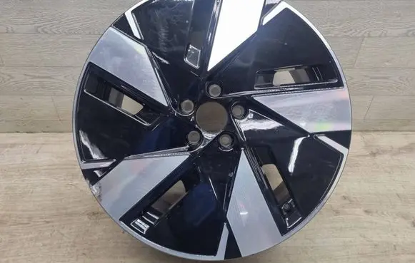 Volvo XC60 R19 alloy rim 32294213
