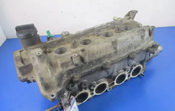 Toyota Yaris Verso Engine head 