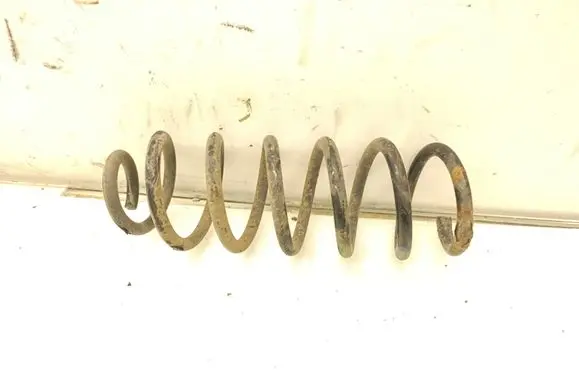 Nissan Qashqai Rear coil spring