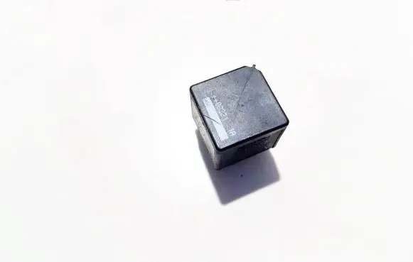 Volvo XC90 Other relay 5m5t14b192ca v23136-b1-x66