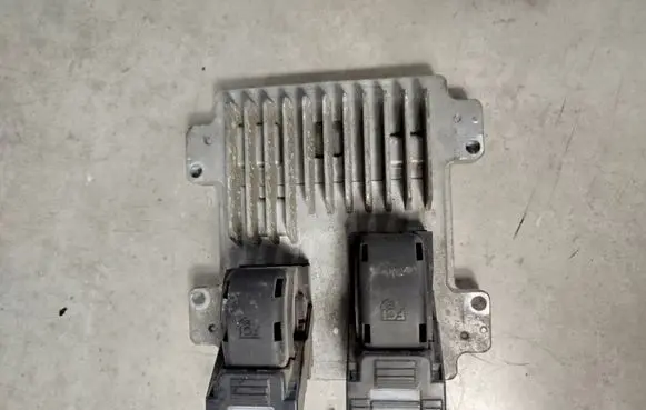 Opel Astra J Engine control unit/module 12638807