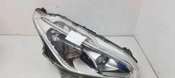 Peugeot 208 Headlight/headlamp 90048532 9810805880