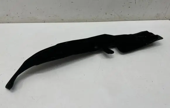 Opel Astra L Fender end trim 8838543180
