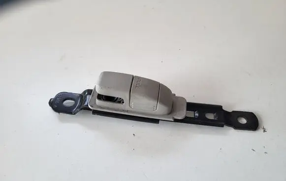 Nissan Pulsar Seat belt height adjuster 