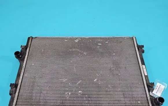 Coolant radiator