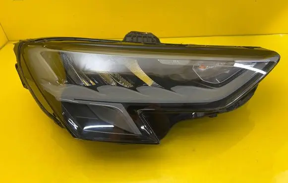Audi A3 8Y Headlight/headlamp 8Y0941012