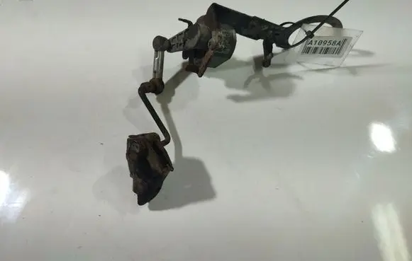 Peugeot 407 Front height sensor lever 1307213000
