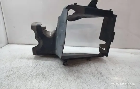 Volkswagen Phaeton Intercooler air guide/duct channel 3D0121468