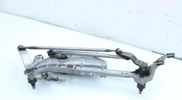 Honda CR-V Front wiper linkage and motor 7905A1834
