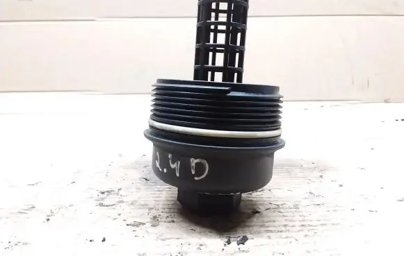 Volvo S60 Oil filter cover 6740217339