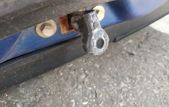 Honda Civic Rear door check strap stopper