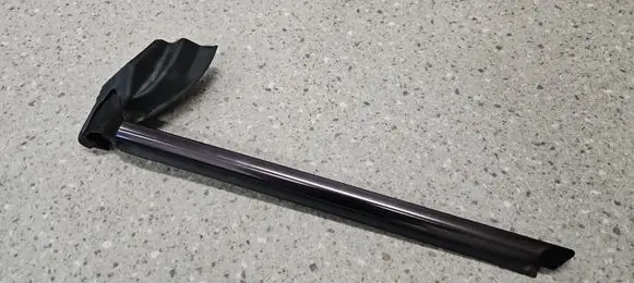 Mercedes-Benz SL R230 Rear side glass trim A2306700238 285232202
