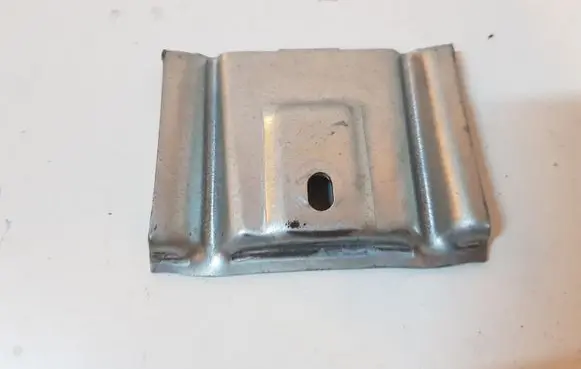 Battery bracket