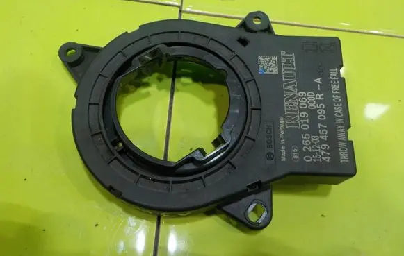 Renault Scenic III - Grand scenic III Other engine bay part 0265019069