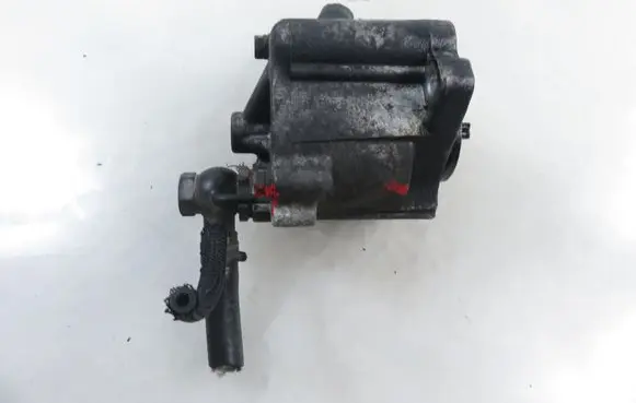 Toyota Corolla E120 E130 Vacuum pump 2810002590 2930027010