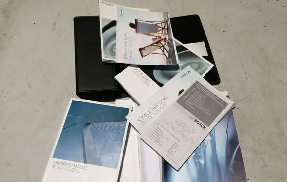Lexus IS 220D-250-350 User manual 