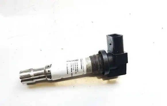 Volkswagen Golf V High voltage ignition coil 036905715a