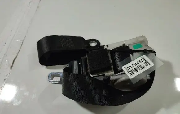 Opel Omega B2 Front seatbelt P0565010N