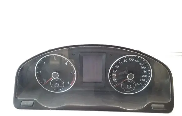 Volkswagen Transporter - Caravelle T5 Speedometer (instrument cluster) 7E0920870N