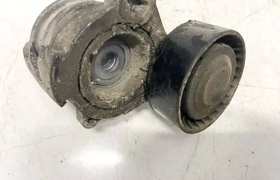 Chevrolet Captiva Generator/alternator belt tensioner f562947 f-562947
