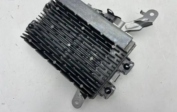 Ford Kuga III Camera control unit module SV4T14G647EDD