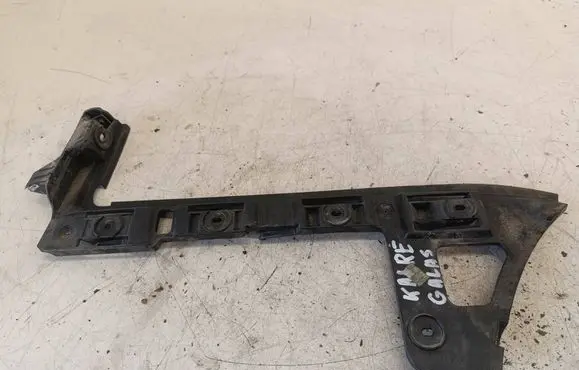 Volkswagen PASSAT B6 Rear bumper mounting bracket 3C9807393
