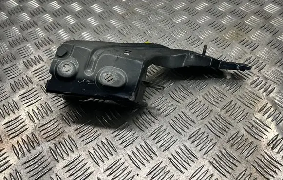 Audi Q5 SQ5 Fender mounting bracket 80A821132A B20717 80A821136A