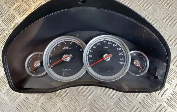 Subaru Outback Speedometer (instrument cluster) 85012AG770 NSL400L