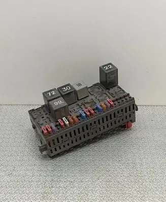 Ford Galaxy Fuse module 7M0937025D 14A073DC