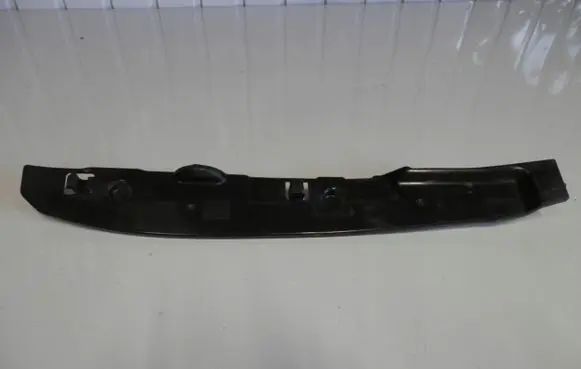 Volkswagen Jetta VI Fender end trim 5C6821111A
