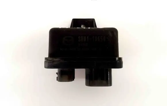 Glow plug pre-heat relay