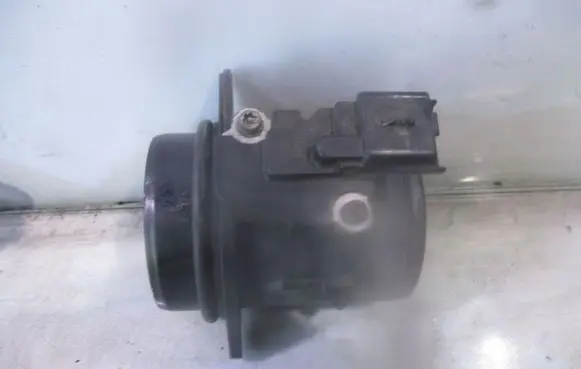 Citroen DS4 Mass air flow meter 9662635680