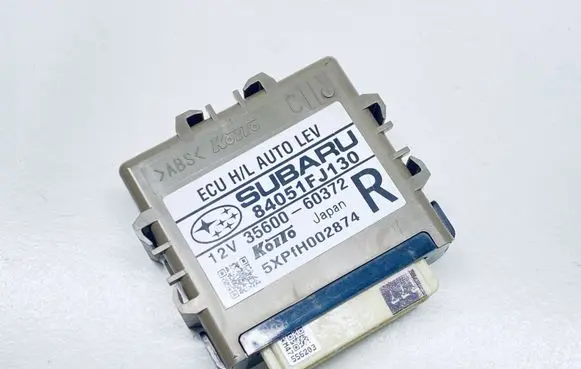 Subaru XV I Light module LCM 84051FJ130 3560060372