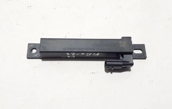 Renault Megane E-Tech Aerial GPS antenna 285E76XJ0A